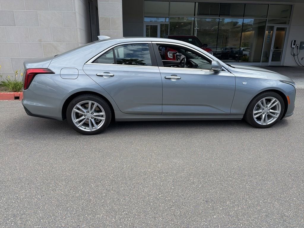 2024 Cadillac CT4 Luxury