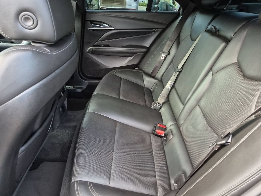 2023 Cadillac CT4 Premium Luxury