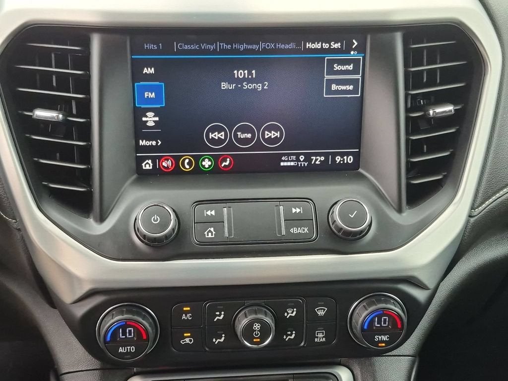 2022 GMC Acadia SLE