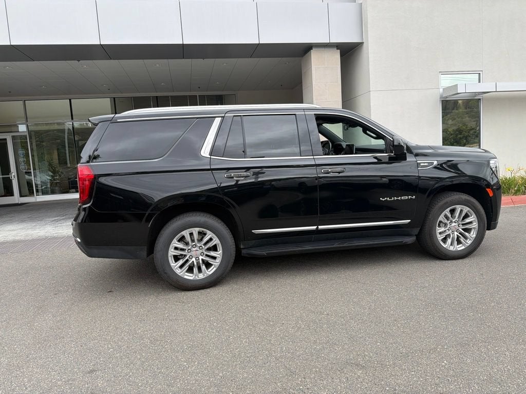 2024 GMC Yukon SLT