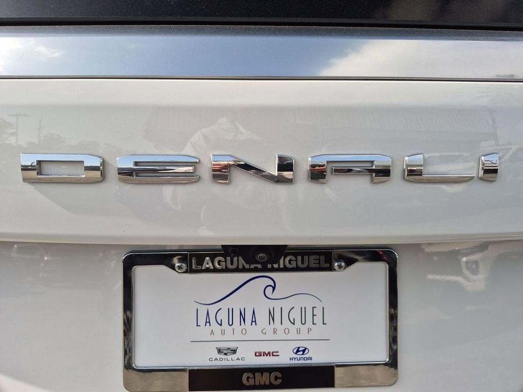 2025 GMC Yukon Denali