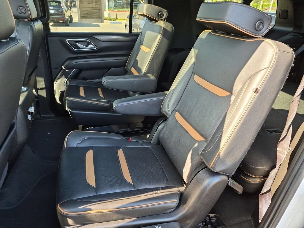 2022 GMC Yukon XL AT4