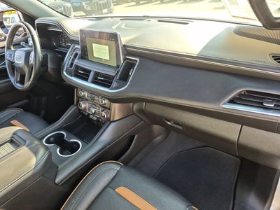 2022 GMC Yukon XL AT4