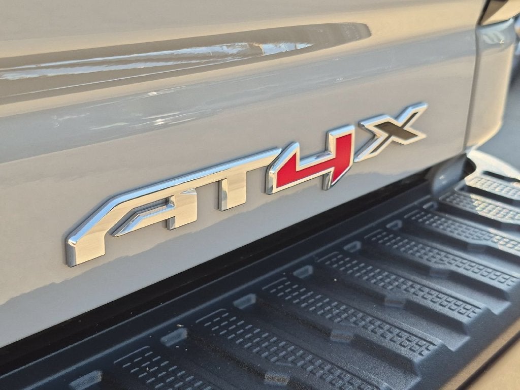 2024 GMC Sierra 2500 HD AT4X