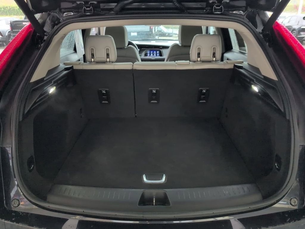 2023 Cadillac XT4 Luxury