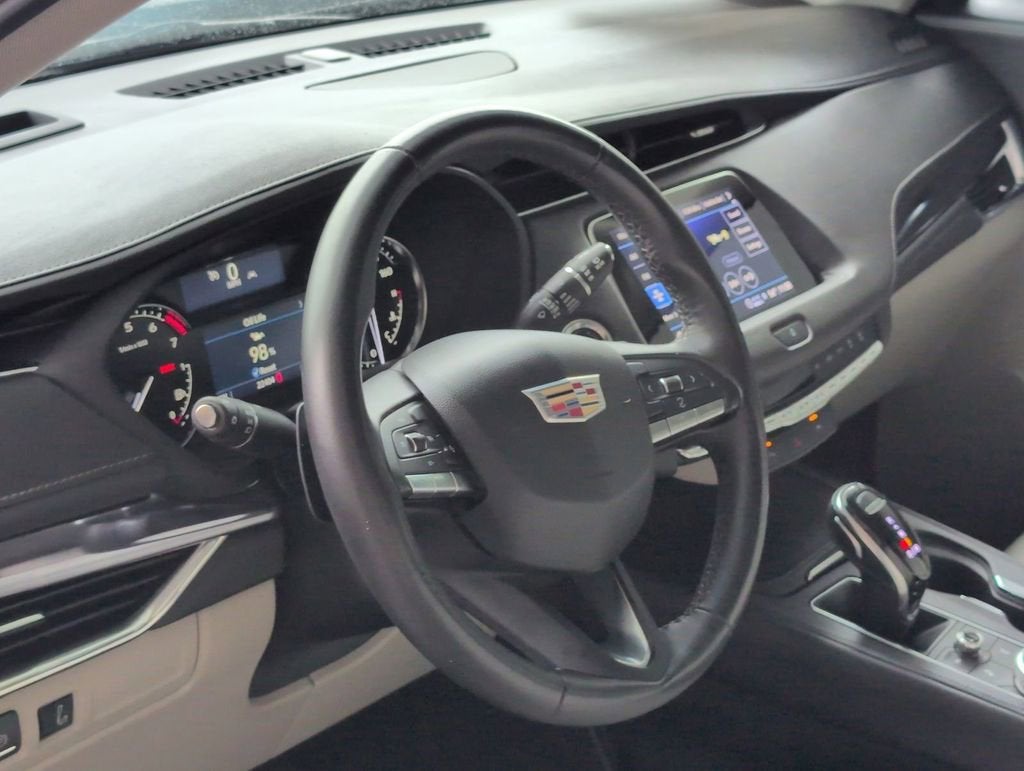 2023 Cadillac XT4 Luxury