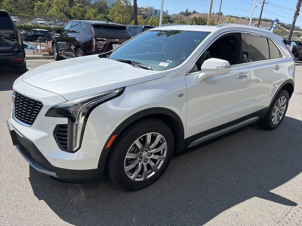 2023 Cadillac XT4 Premium Luxury