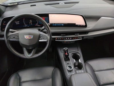 2024 Cadillac XT4 Premium Luxury