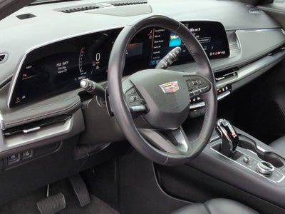 2024 Cadillac XT4 Premium Luxury