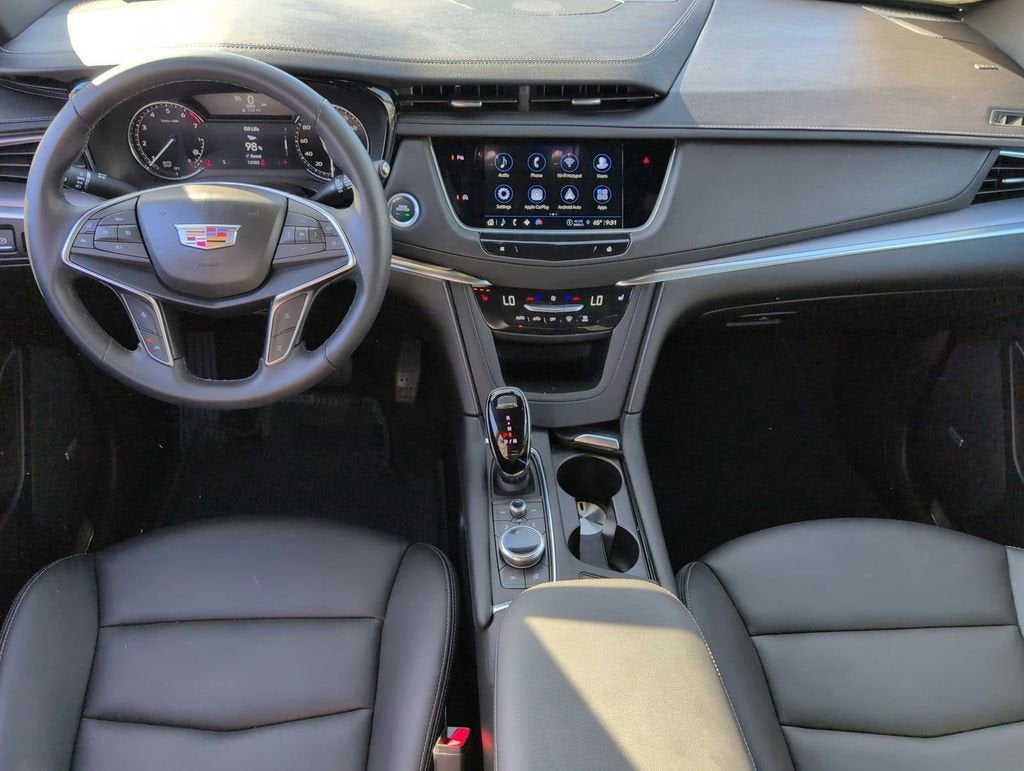 2024 Cadillac XT5 Luxury