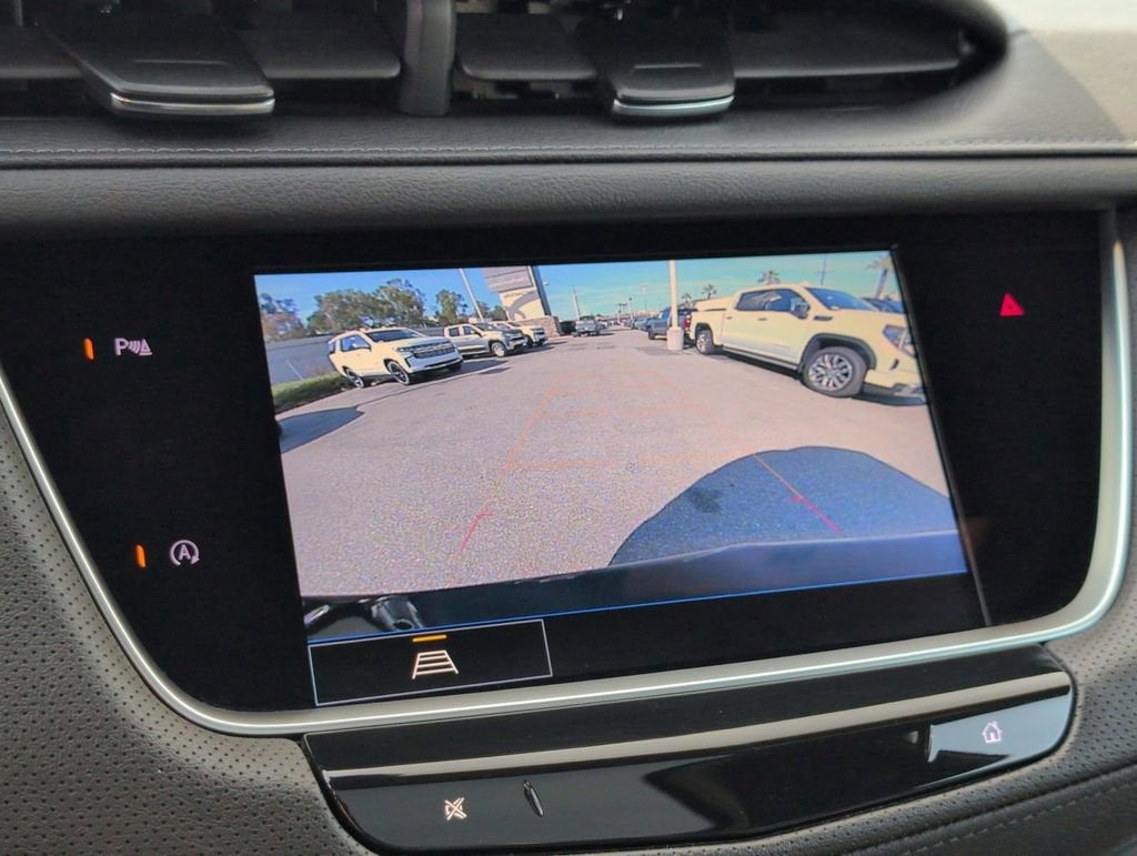 2022 Cadillac XT5 Premium Luxury