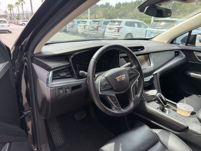 2018 Cadillac XT5 Luxury FWD