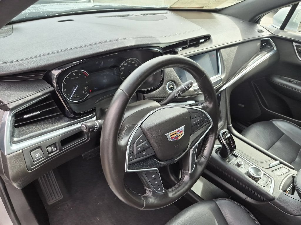 Used 2020 Cadillac XT5 Premium Luxury with VIN 1GYKNCRS8LZ135804 for sale in Laguna Niguel, CA