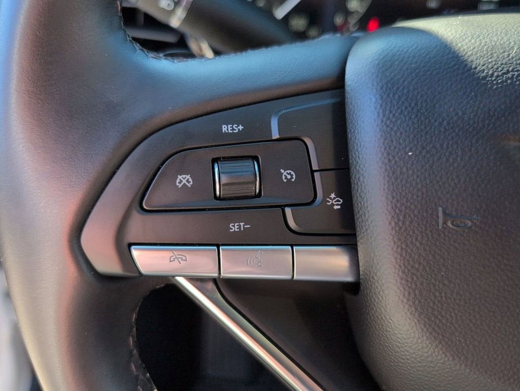 2025 Cadillac XT6 Luxury