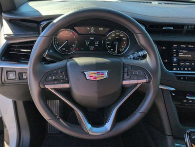 2025 Cadillac XT6 Luxury