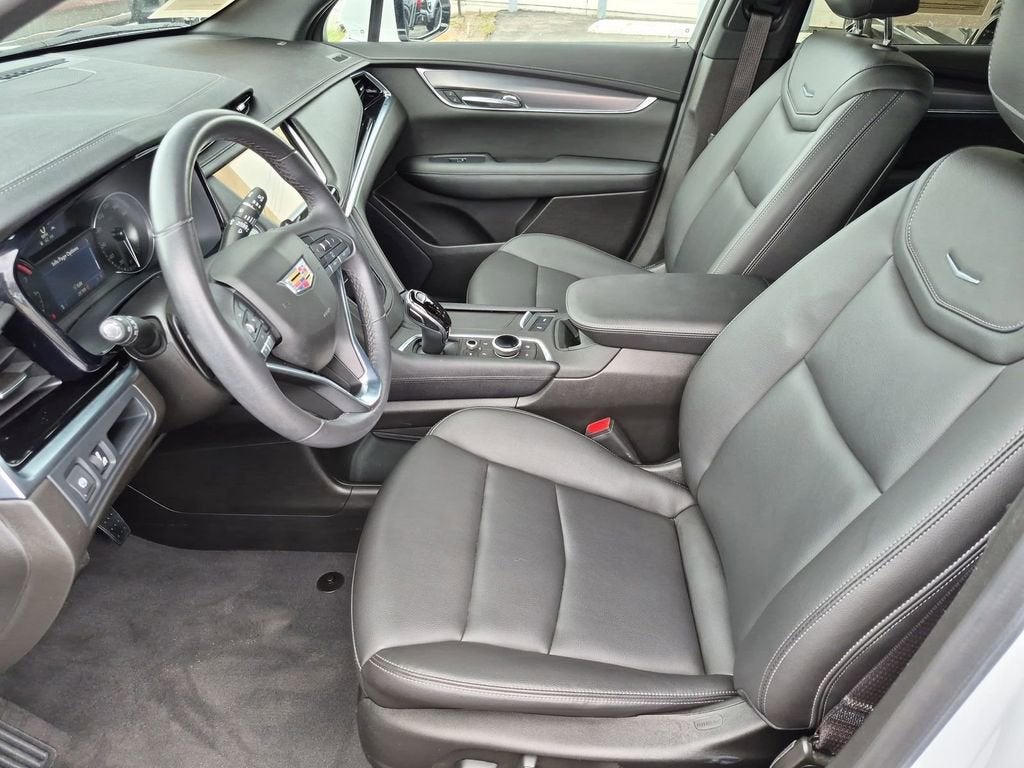 2023 Cadillac XT6 Luxury