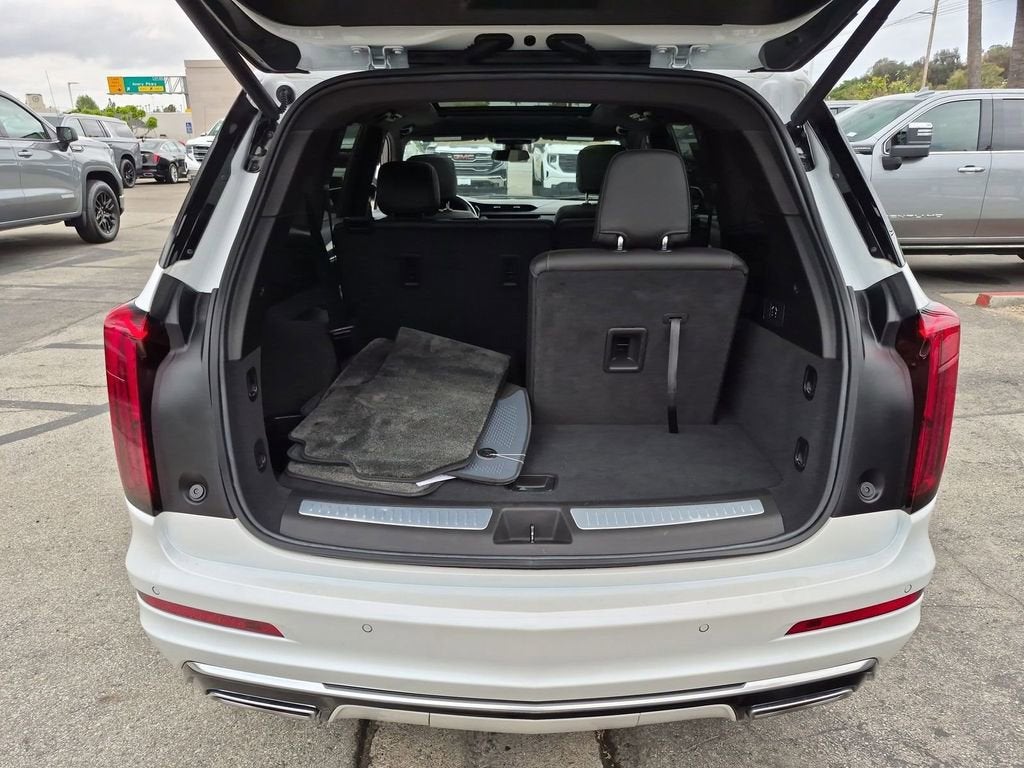 2023 Cadillac XT6 Luxury