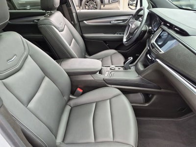 2023 Cadillac XT6 Luxury