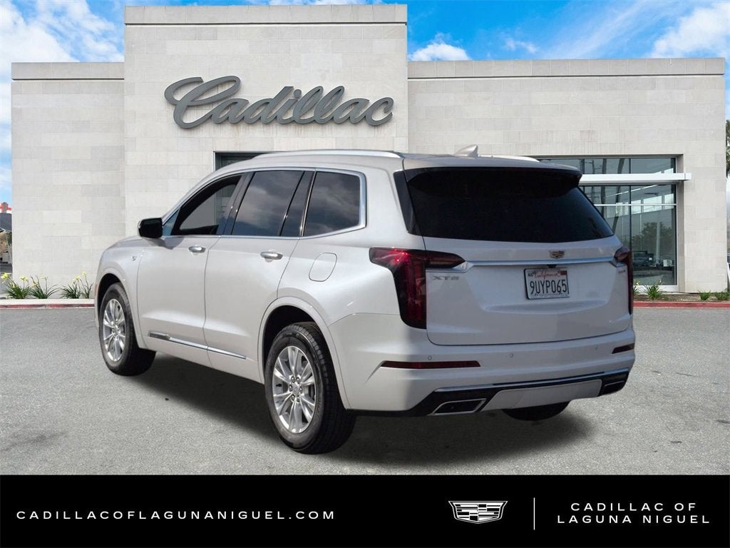 2025 Cadillac XT6 Luxury