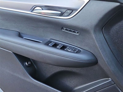 2025 Cadillac XT6 Luxury