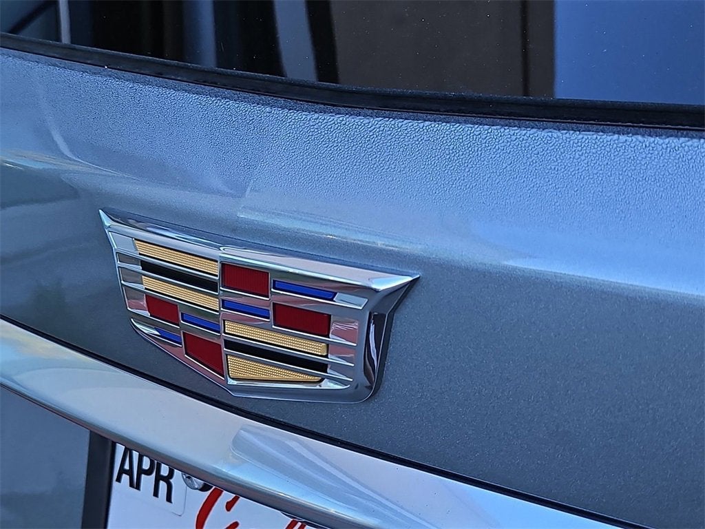 2025 Cadillac XT6 Luxury