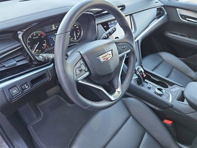 2025 Cadillac XT6 Luxury