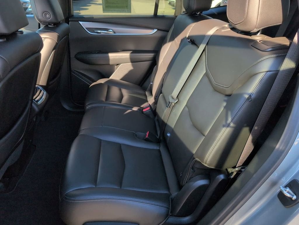 2023 Cadillac XT6 Luxury