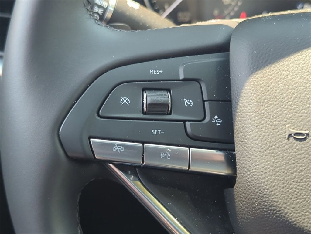 2025 Cadillac XT6 Luxury