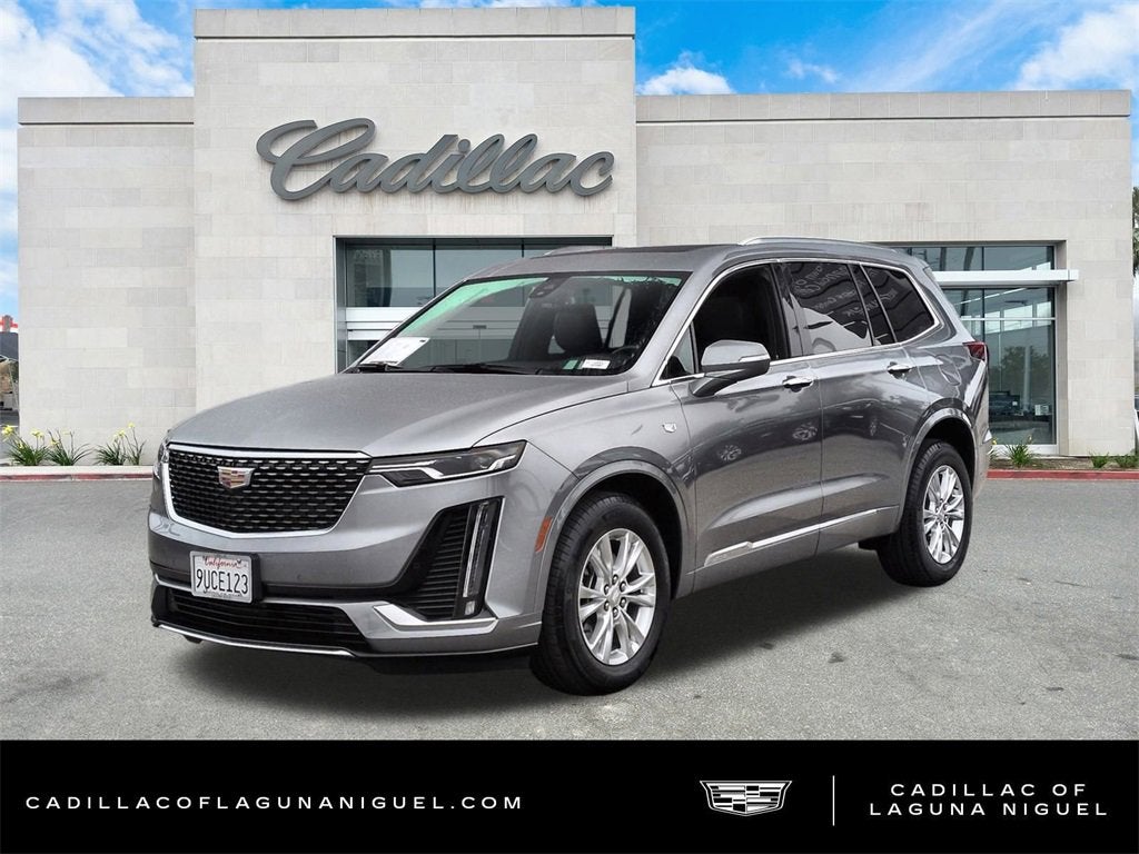 2025 Cadillac XT6 Luxury