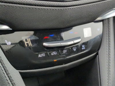 2025 Cadillac XT6 Luxury