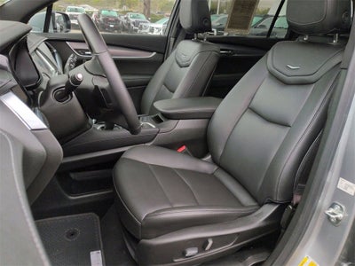 2025 Cadillac XT6 Luxury