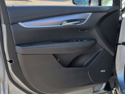 2025 Cadillac XT6 Luxury