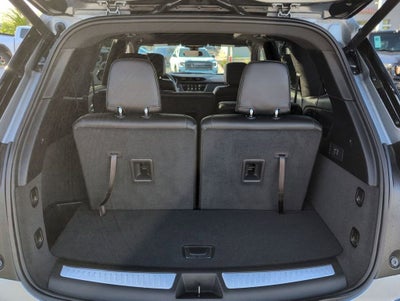 2025 Cadillac XT6 Luxury