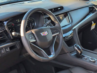 2025 Cadillac XT6 Luxury