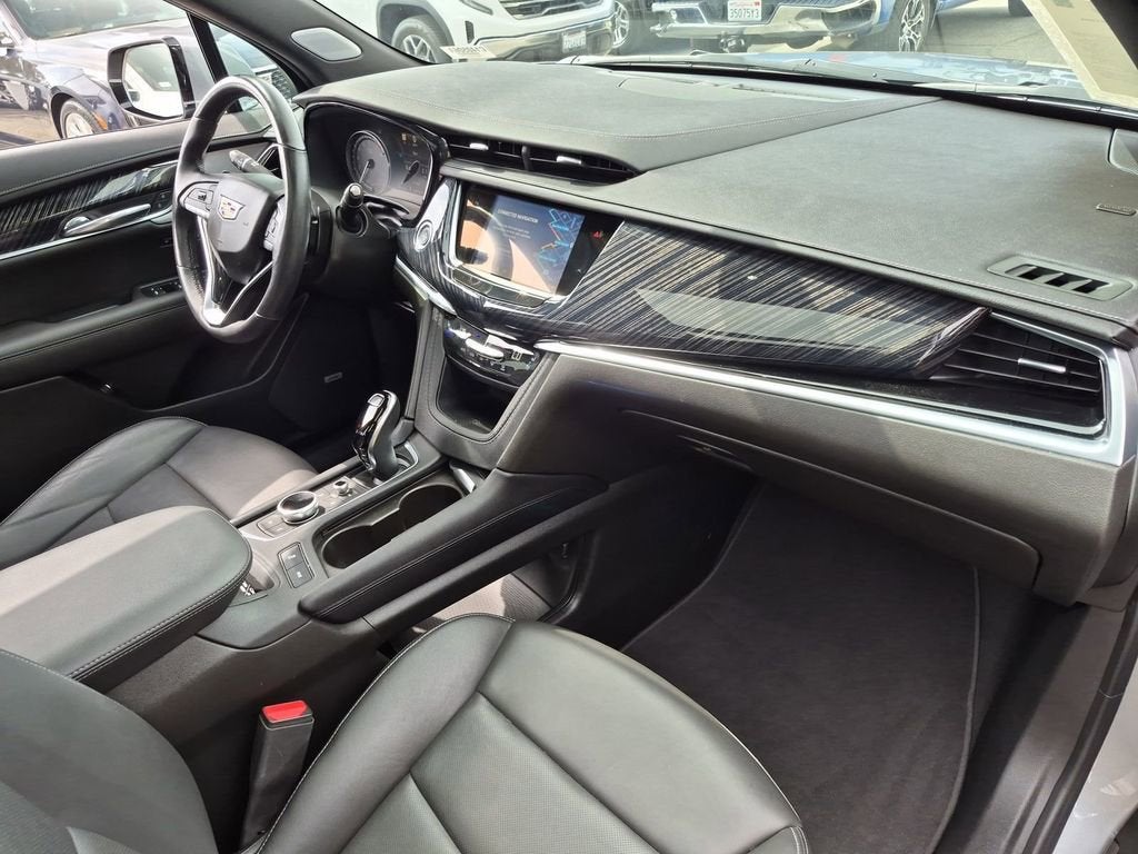 2024 Cadillac XT6 Premium Luxury