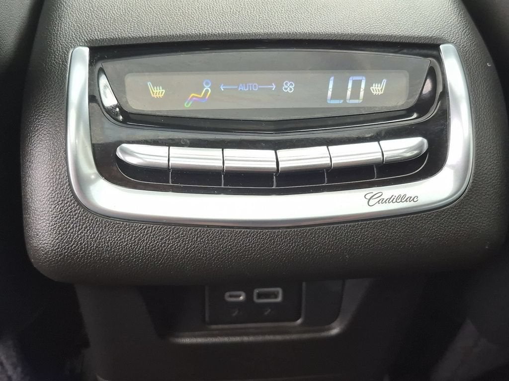 2023 Cadillac XT6 Sport