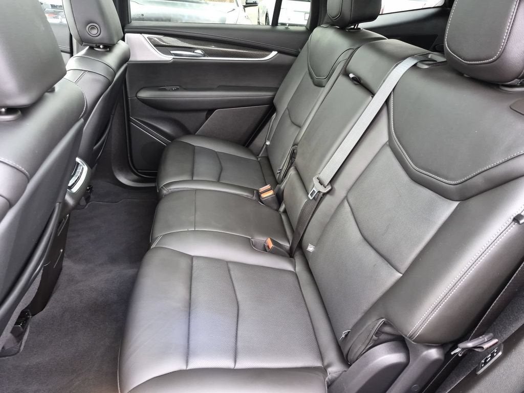2023 Cadillac XT6 Sport