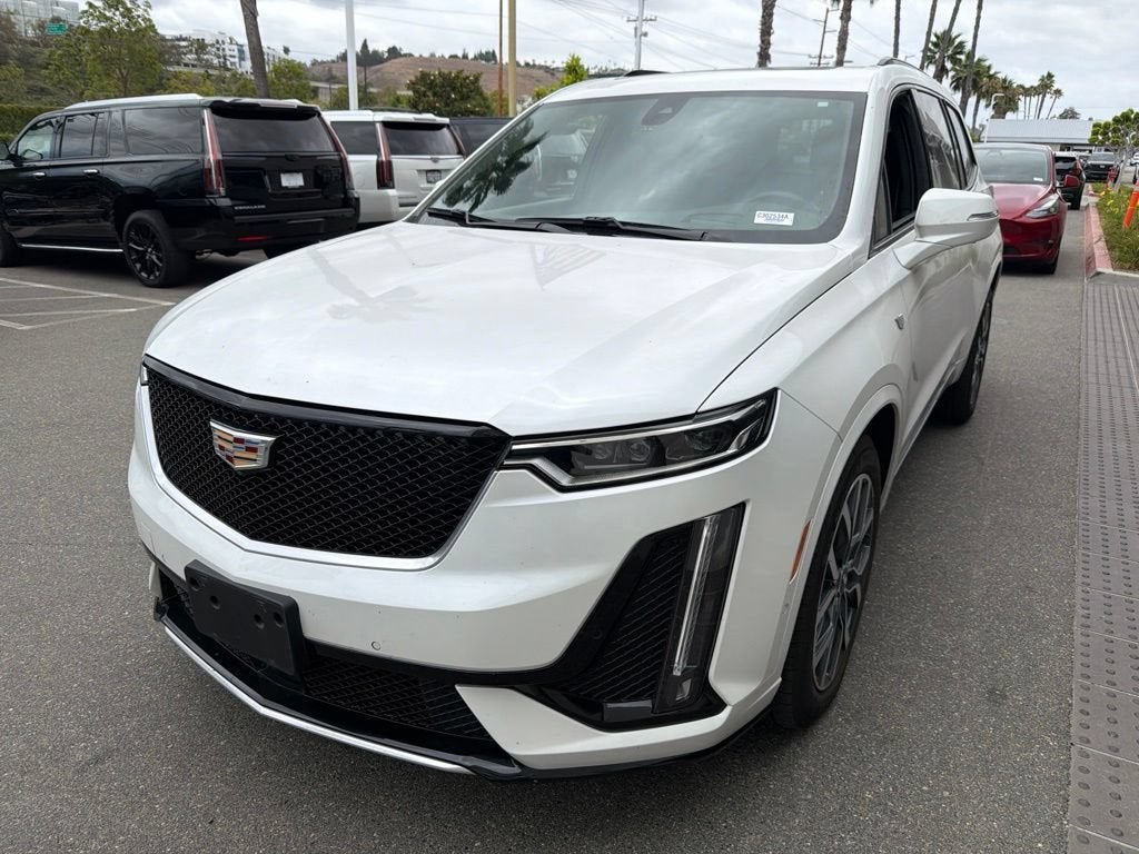 2023 Cadillac XT6 Sport
