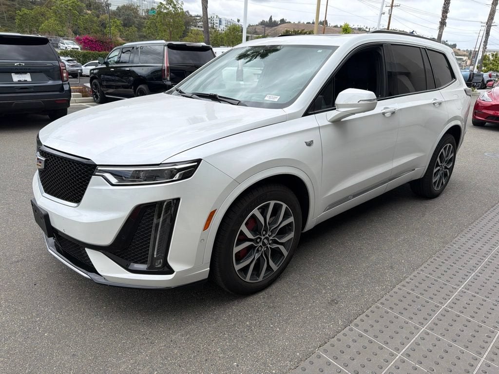 2023 Cadillac XT6 Sport