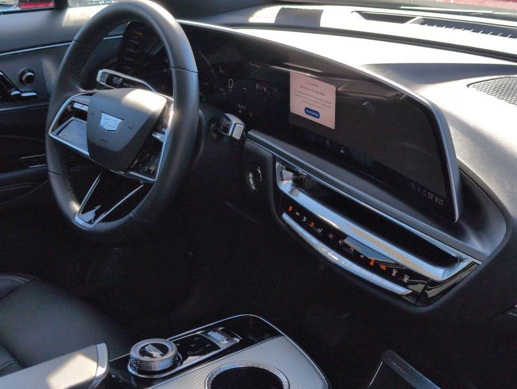 2024 Cadillac LYRIQ Tech