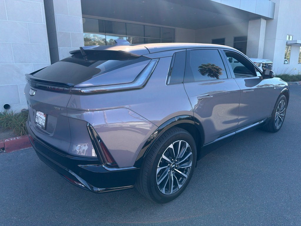 2024 Cadillac LYRIQ Sport 1