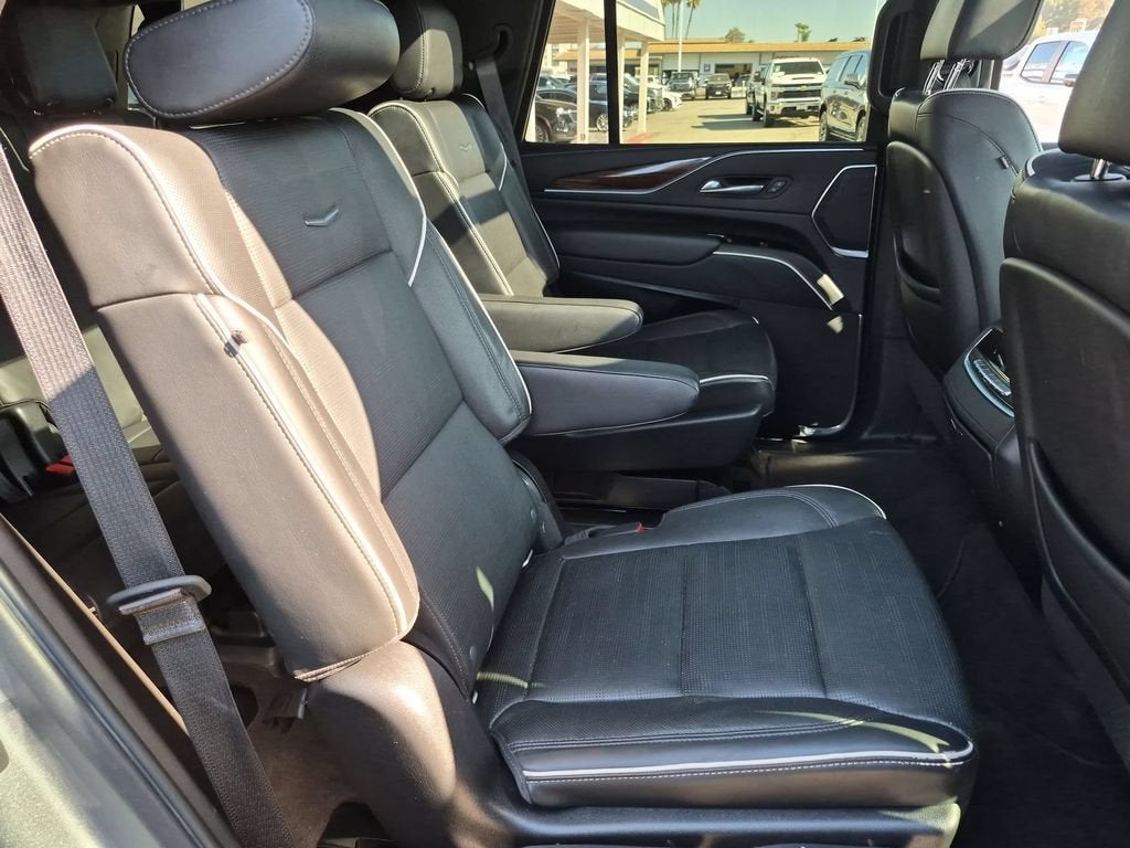 2022 Cadillac Escalade Premium Luxury