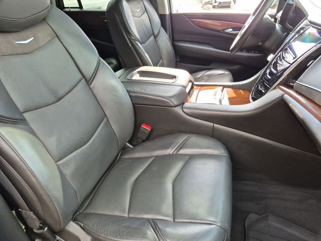2018 Cadillac Escalade Premium Luxury