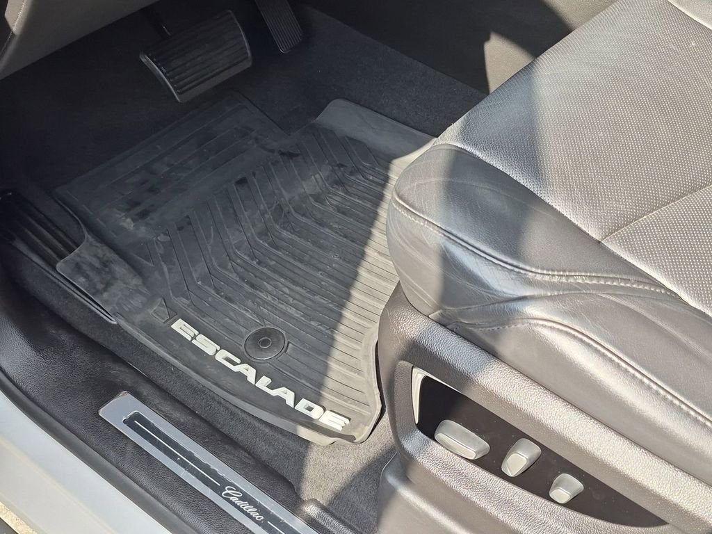 2018 Cadillac Escalade Premium Luxury