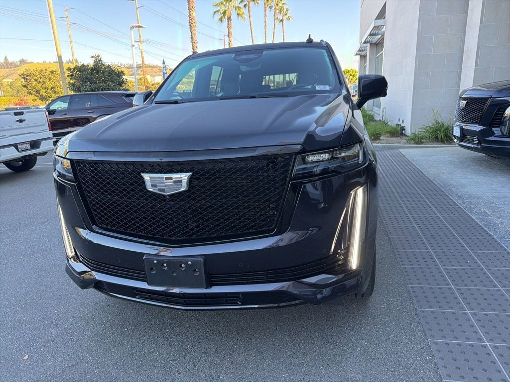 2023 Cadillac Escalade Sport