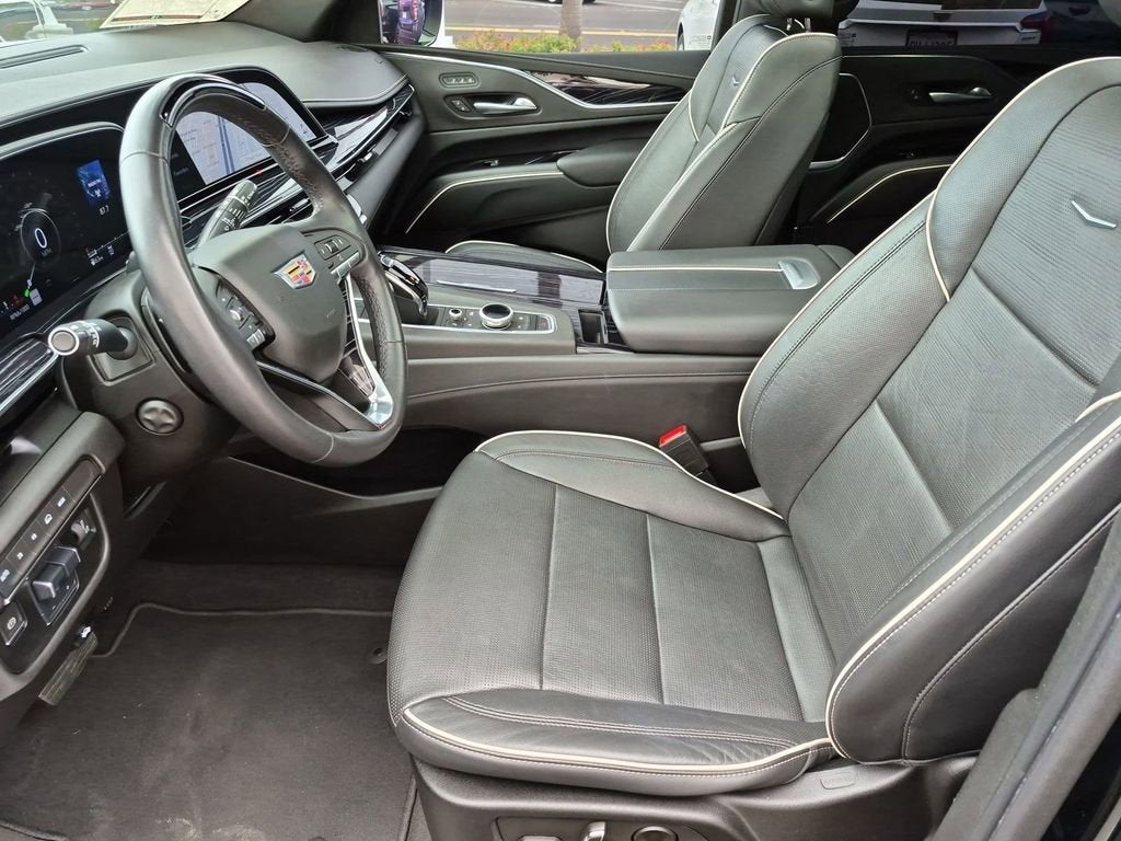 2023 Cadillac Escalade ESV Sport