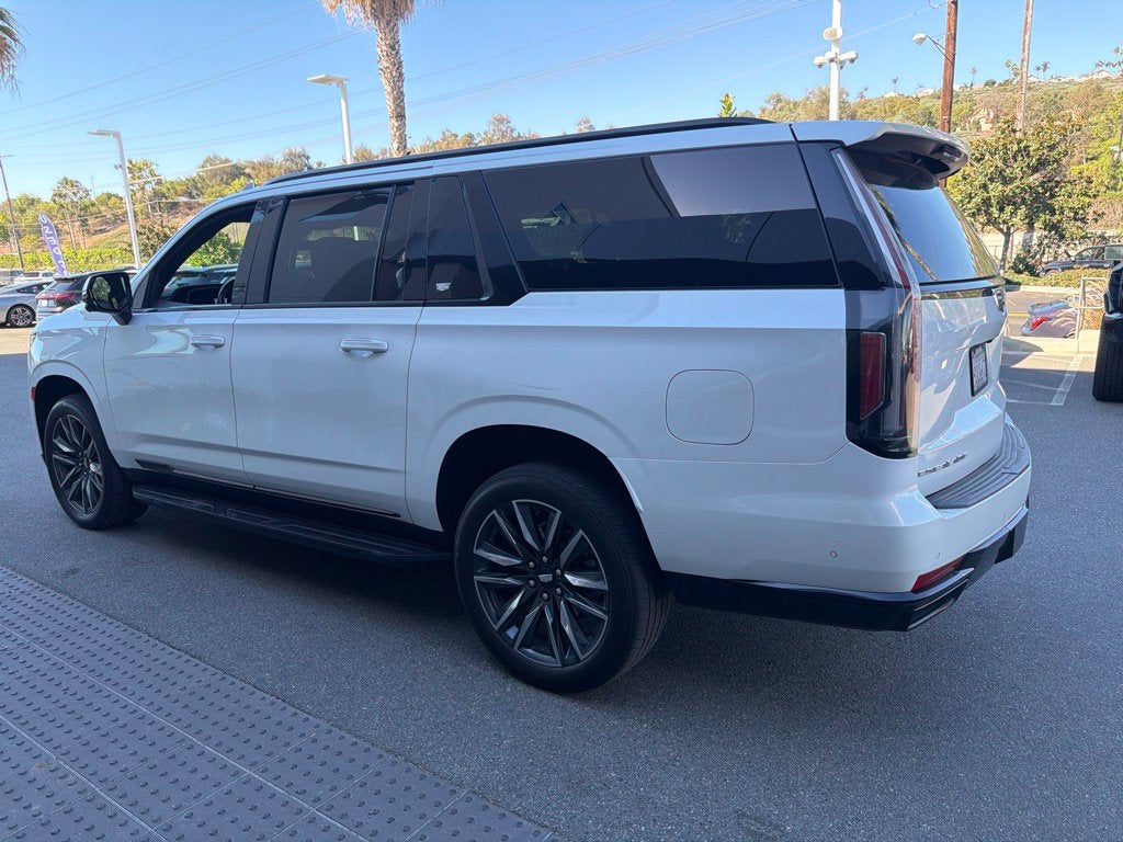 2024 Cadillac Escalade ESV Sport