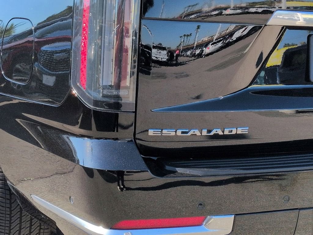 2025 Cadillac Escalade ESV Premium Luxury