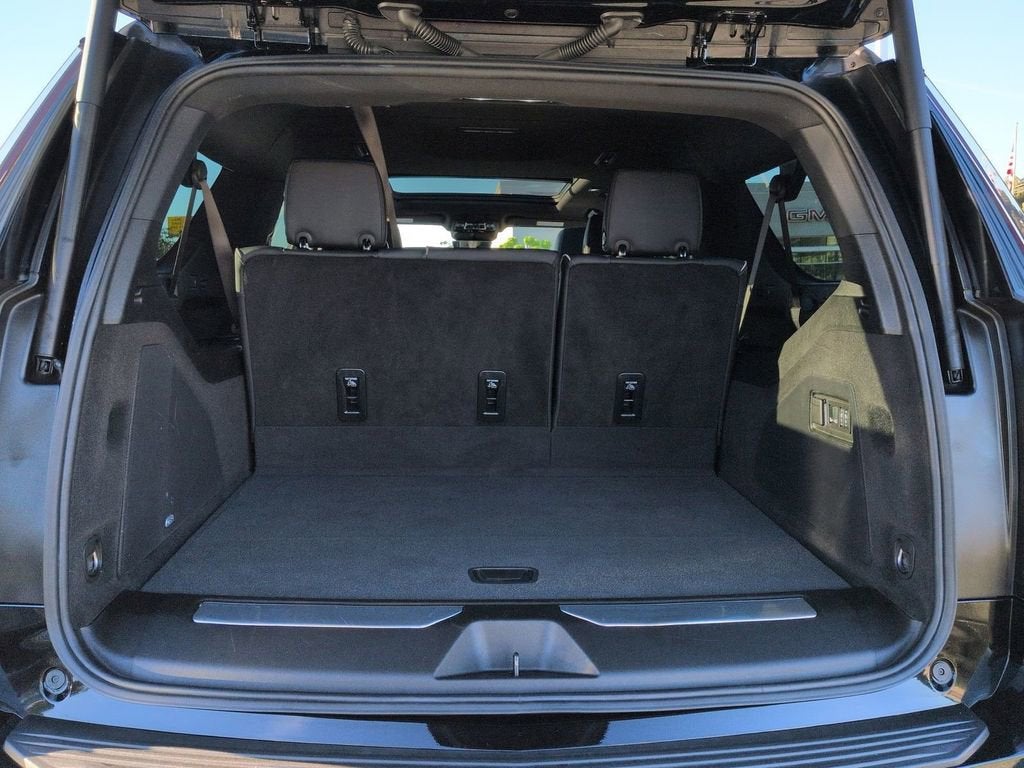 2025 Cadillac Escalade ESV Premium Luxury