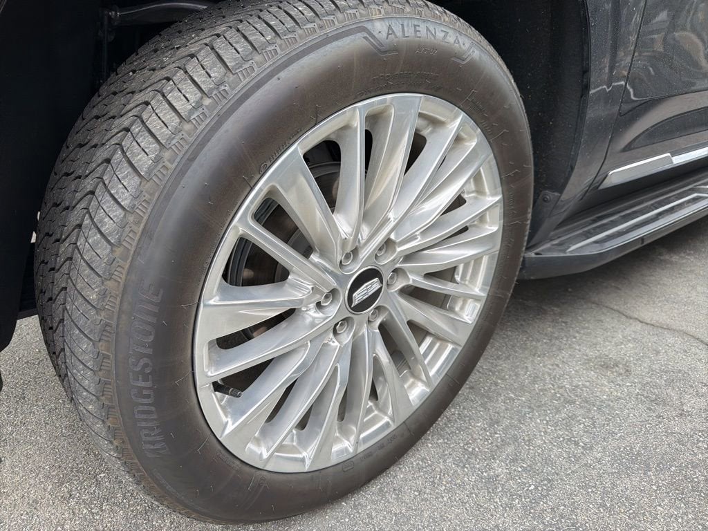 2025 Cadillac Escalade ESV Premium Luxury